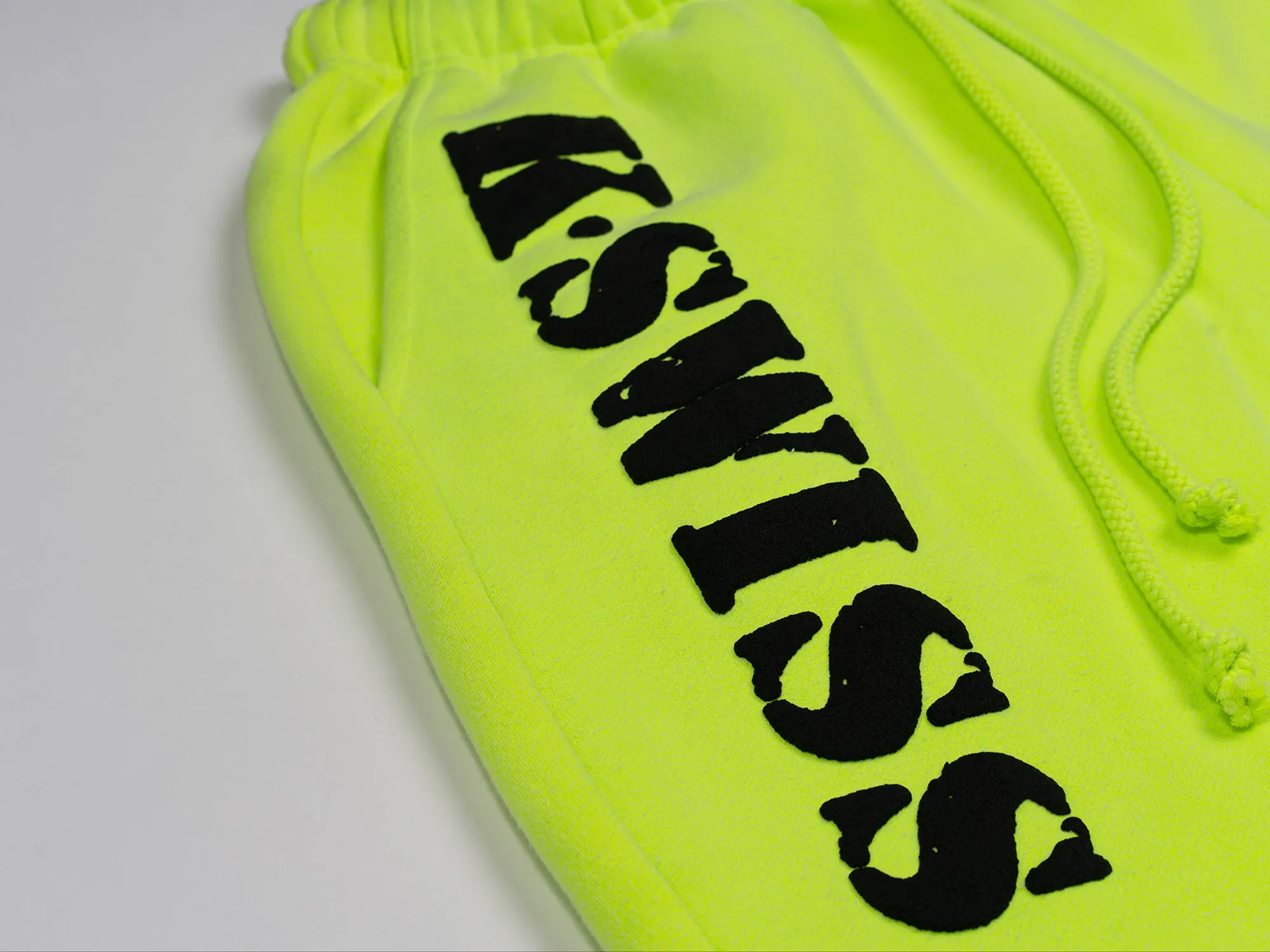 104357-710 | WILLY GYM SHORTS | NEON YELLOW