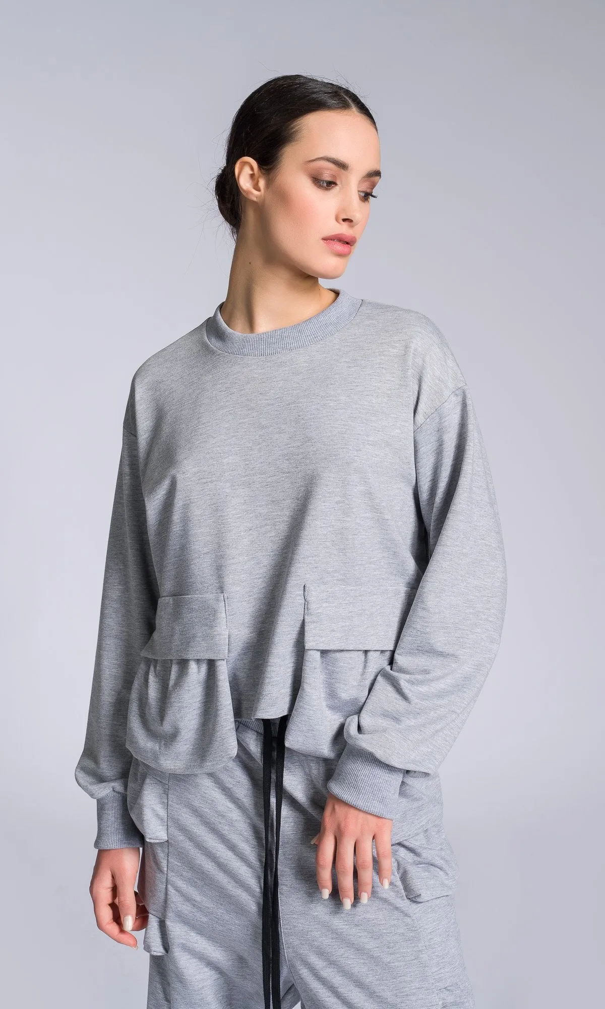 Cargo Pockets Sweatshirt