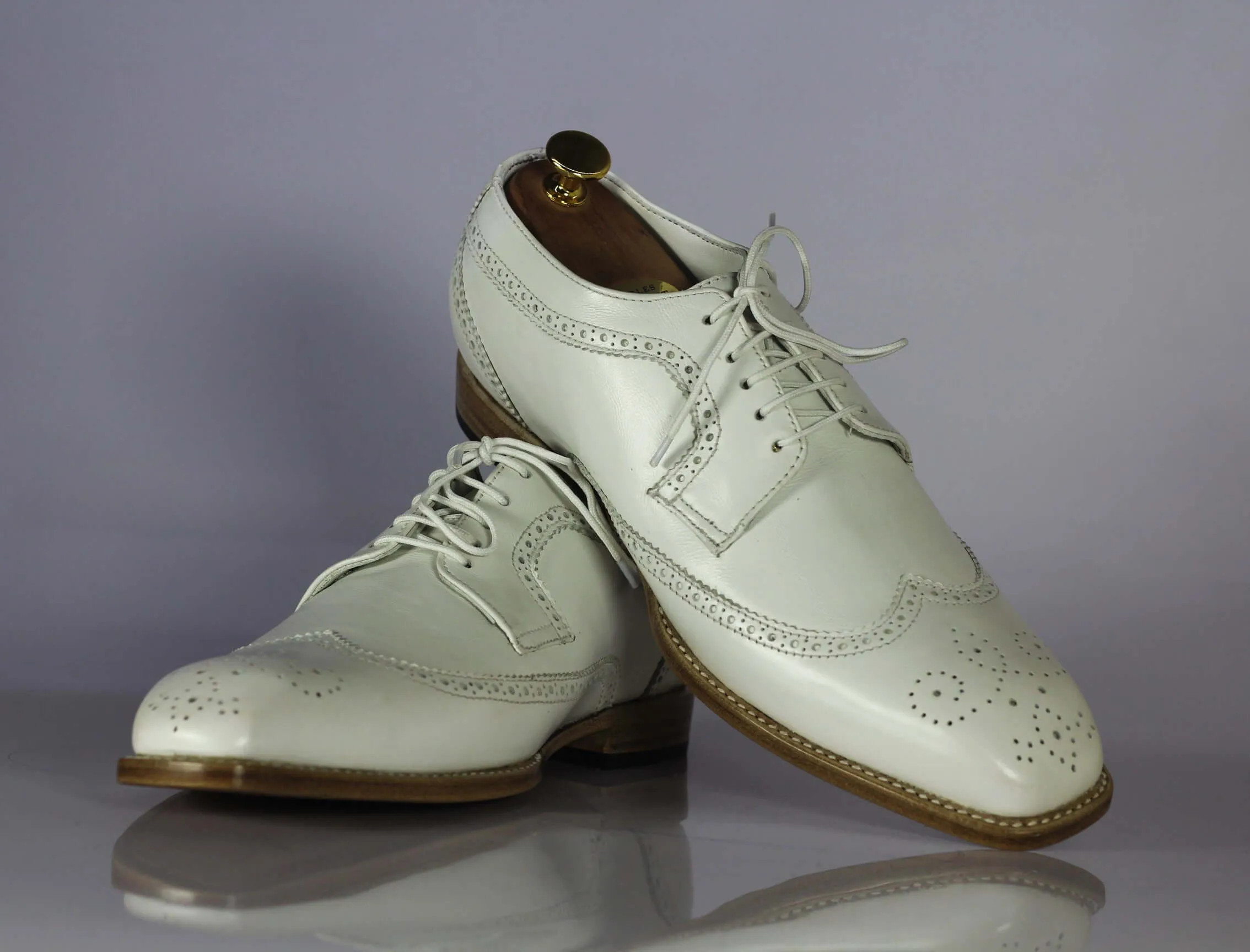 Handmade Men's White Leather Wing Tip Brogue Shoes, Men Designer Fashion Shoes