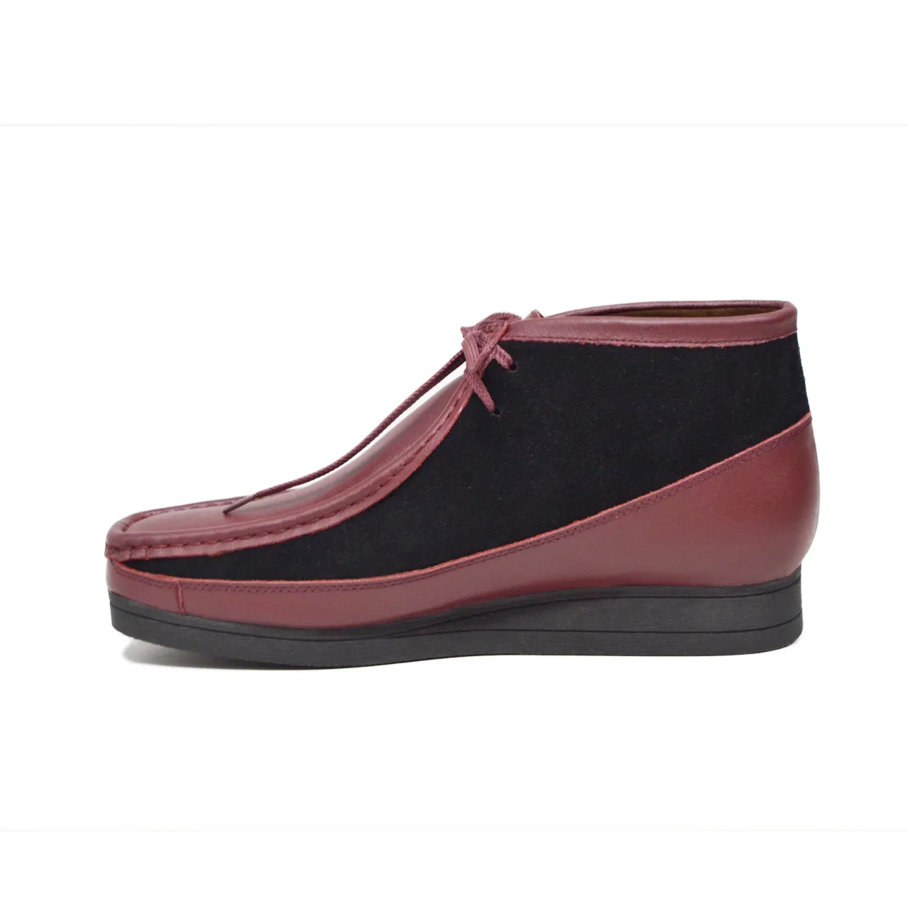 New Castle Suede & Leather Mens Casual Shoe from The British Collection